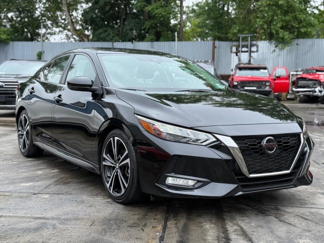 Salvage 2021 Nissan Sentra Sr in Black