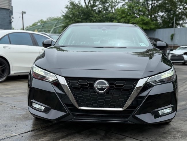 Salvage 2021 Nissan Sentra Sr in Black
