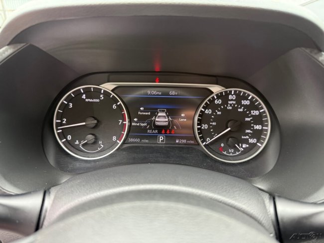 Salvage 2021 Nissan Sentra Sr in Black