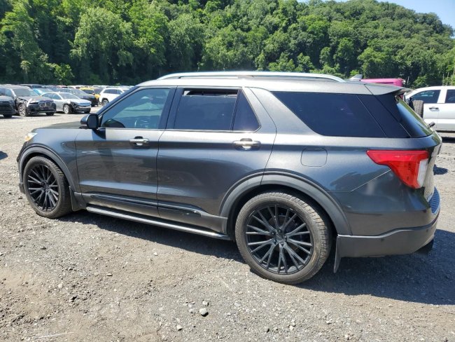 Salvage 2020 Ford Explorer Platinum in Gray