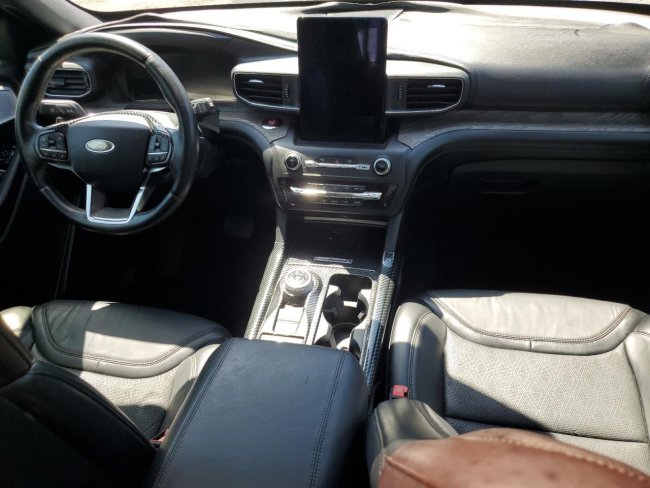 Salvage 2020 Ford Explorer Platinum in Gray