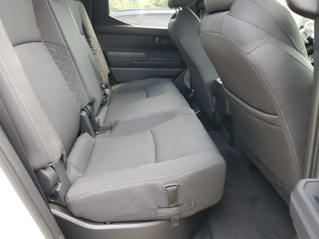 Salvage 2025 Toyota Tacoma  in White