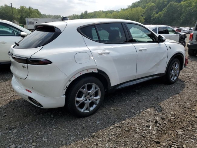 Salvage 2024 Dodge Hornet R/t in White