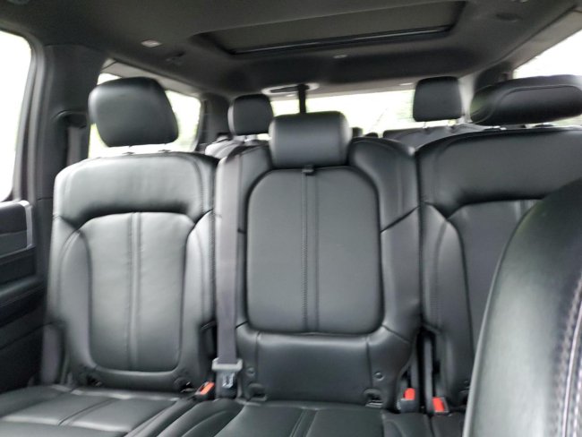Salvage 2022 Jeep Wagoneer Series I in Gray