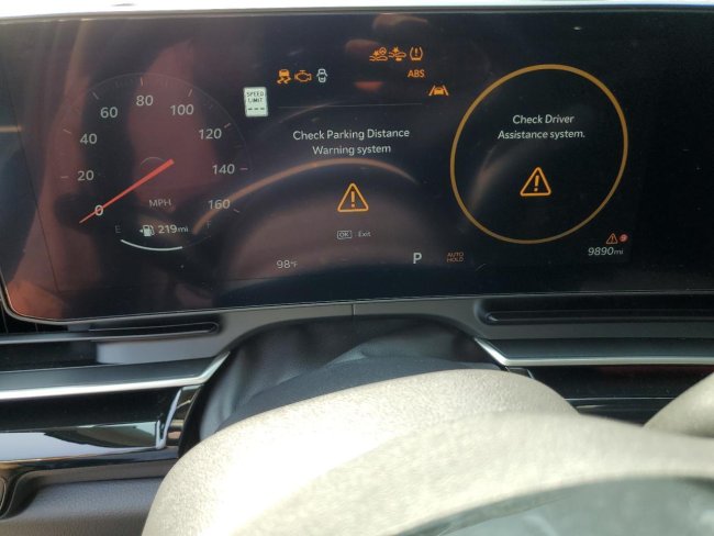Salvage 2025 Kia Carnival Sx in Black