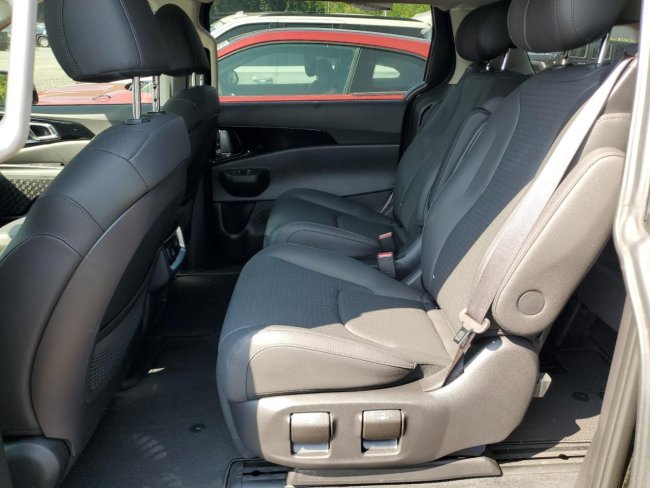 Salvage 2025 Kia Carnival Sx in Black