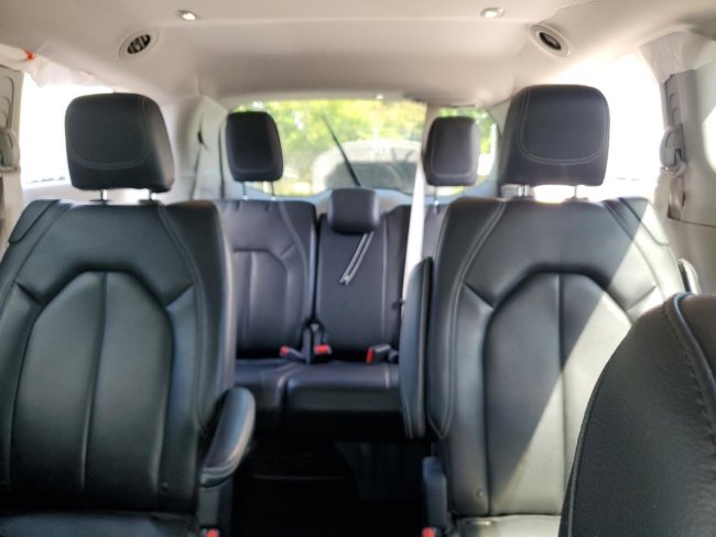 Salvage 2022 Chrysler Pacifica Touring L in Blue