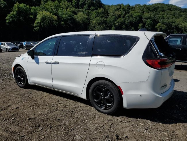 Salvage 2024 Chrysler Pacifica Hybrid Select in White