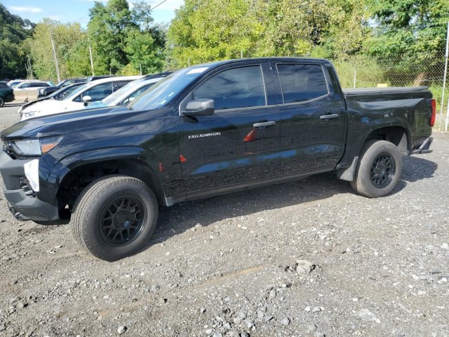 Salvage 2024 Chevrolet Colorado  in Black