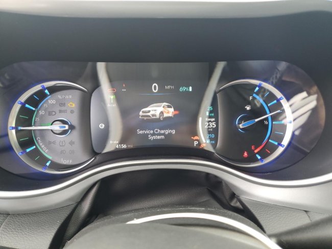 Salvage 2023 Chrysler Pacifica Hybrid Touring L in White