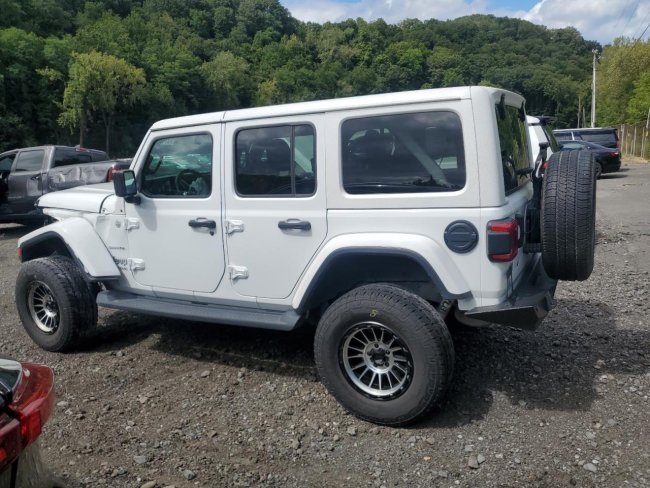 Salvage 2018 Jeep Wrangler Unlimited Sahara in White