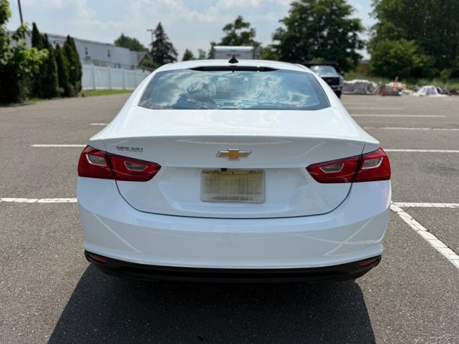 Salvage 2024 Chevrolet Malibu Ls Fleet in White