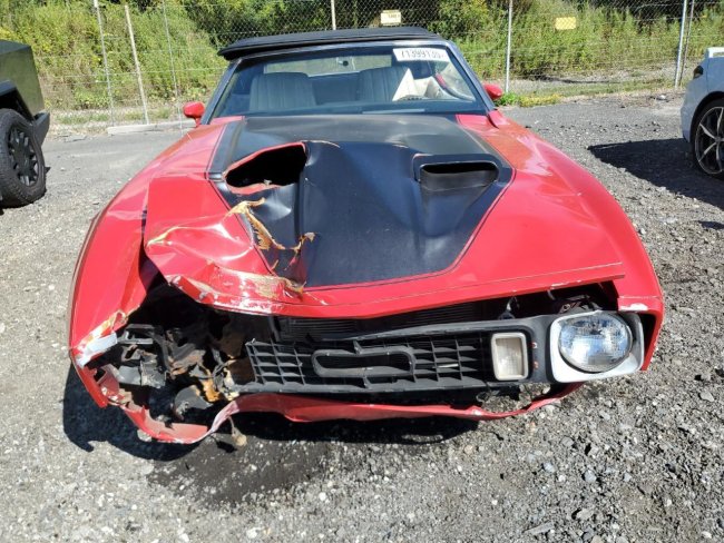 Salvage 1973 Ford Mustang  in Red