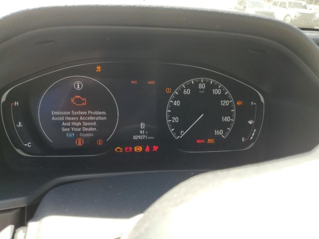 Salvage 2018 Honda Accord Touring in Gold