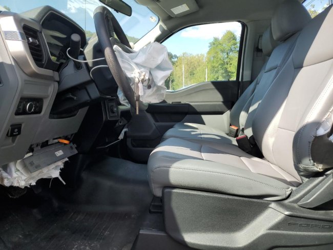 Salvage 2023 Ford F150  in White
