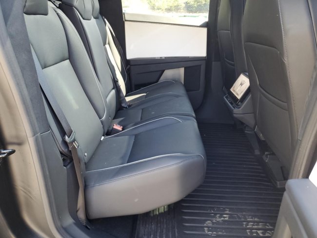 Salvage 2024 Tesla Cybertruck  in Gray