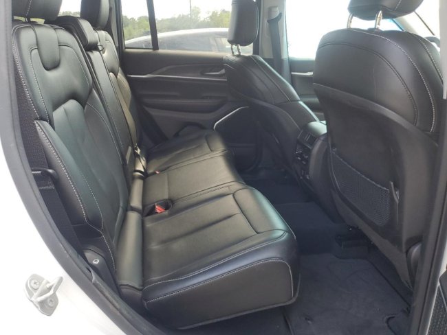 Salvage 2023 Jeep Grand Cherokee Limited 4xe in White