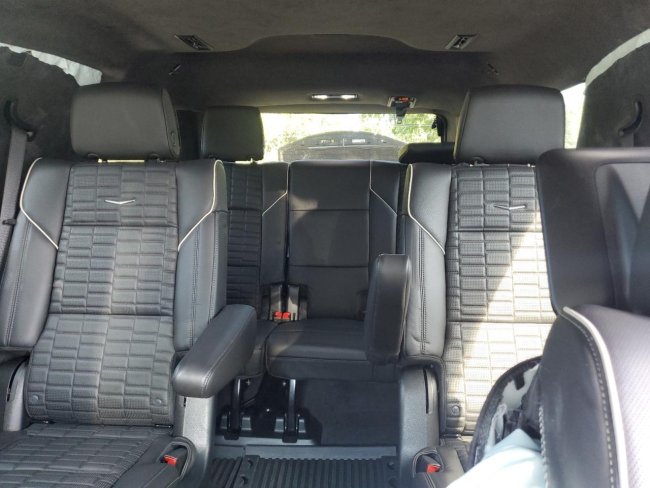 Salvage 2023 Cadillac Escalade Sport Platinum in Black