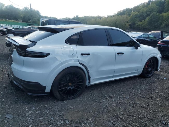Salvage 2021 Porsche Cayenne Gts Coupe in White