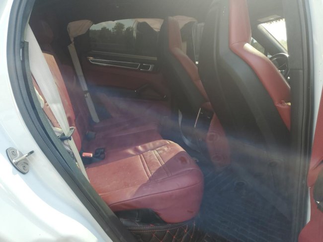Salvage 2021 Porsche Cayenne Gts Coupe in White