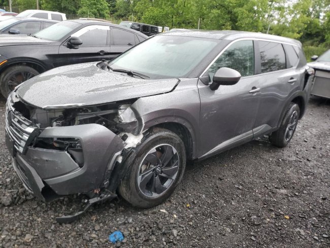 Salvage 2025 Nissan Rogue Sv in Gray