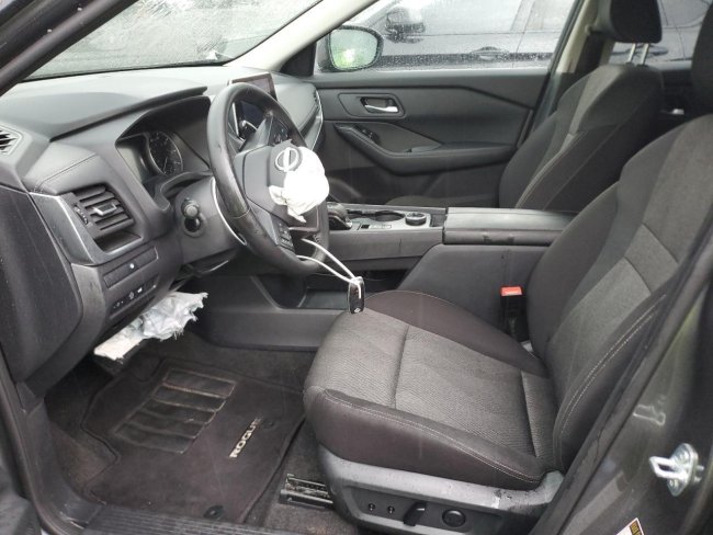 Salvage 2025 Nissan Rogue Sv in Gray