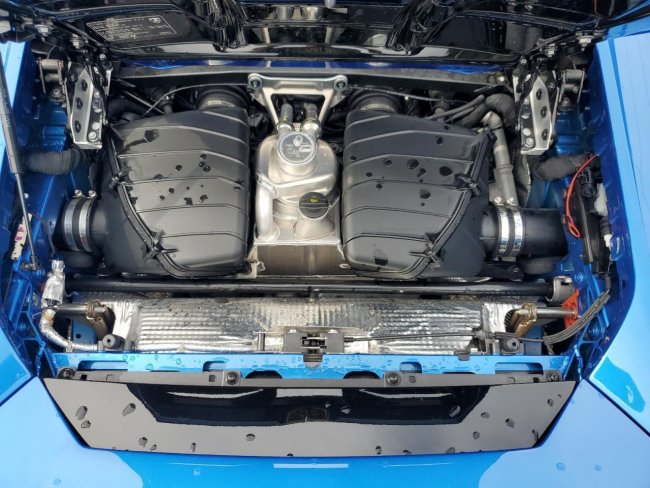 Salvage 2024 Lamborghini Huracan Evo in Blue