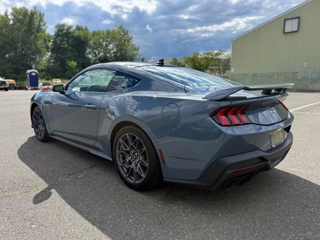 Salvage 2024 Ford Mustang Gt Premium in Blue