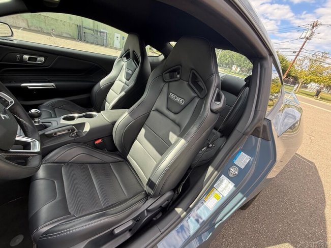 Salvage 2024 Ford Mustang Gt Premium in Blue