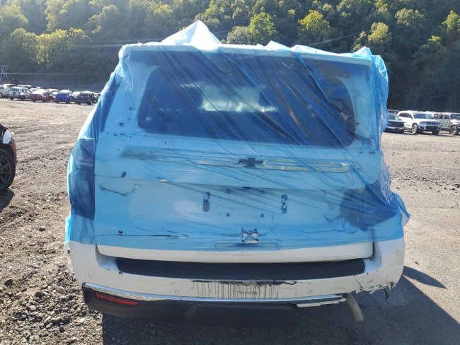 Salvage 2023 Chevrolet Tahoe  in White