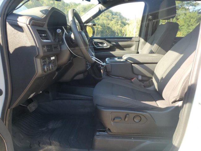 Salvage 2023 Chevrolet Tahoe  in White