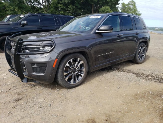 Salvage 2022 Jeep Grand Cherokee Overland in Gray