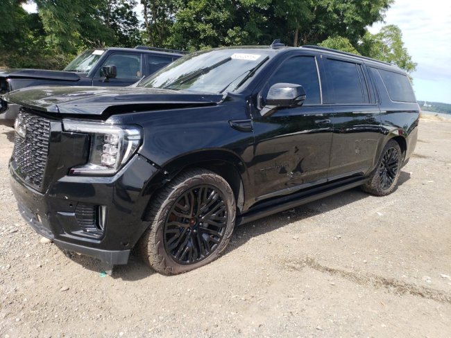 Salvage 2023 Gmc Yukon Xl Denali in Gray