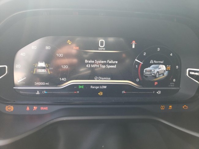 Salvage 2023 Gmc Yukon Xl Denali in Gray