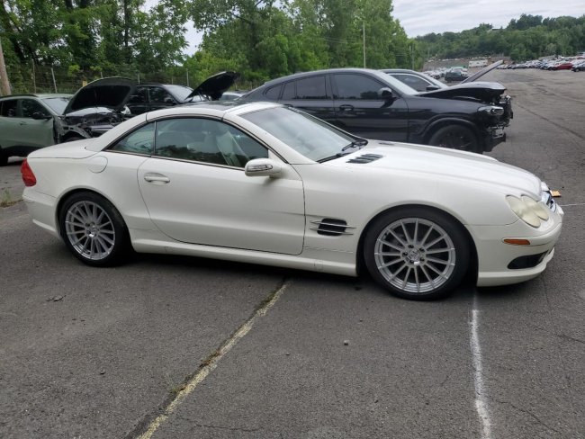Salvage 2004 Mercedes-benz Sl 500r  in White