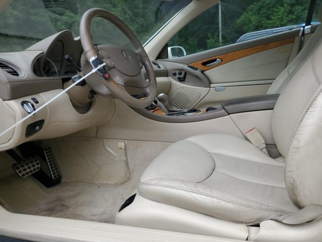 Salvage 2004 Mercedes-benz Sl 500r  in White