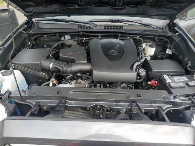 Salvage 2023 Toyota Tacoma  in Gray