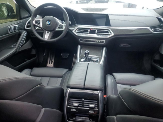Salvage 2022 Bmw X6 M50i in White
