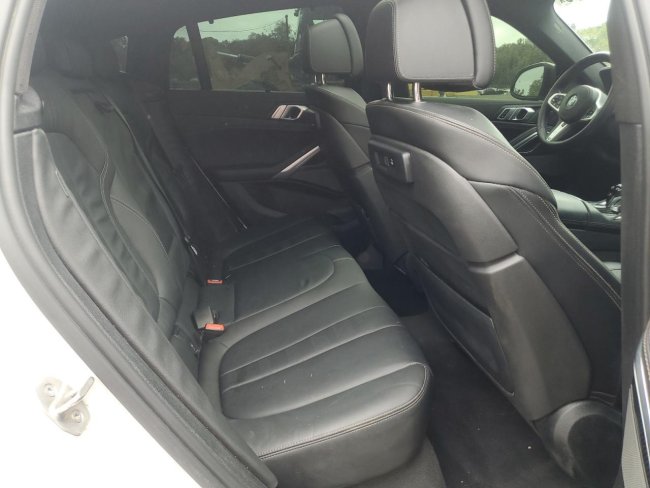 Salvage 2022 Bmw X6 M50i in White