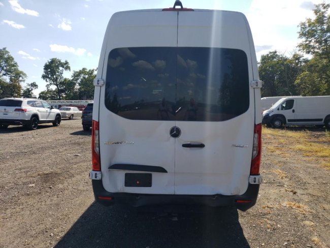Salvage 2019 Mercedes-benz Sprinter  in Gray
