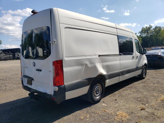 Salvage 2019 Mercedes-benz Sprinter  in Gray