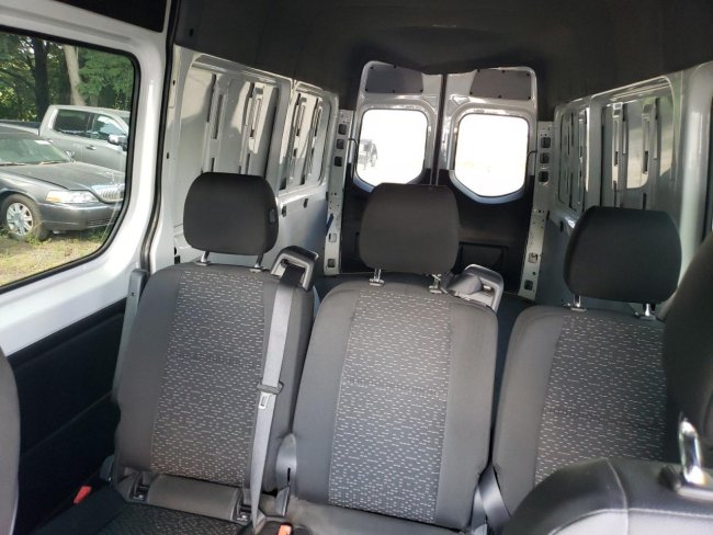 Salvage 2019 Mercedes-benz Sprinter  in Gray