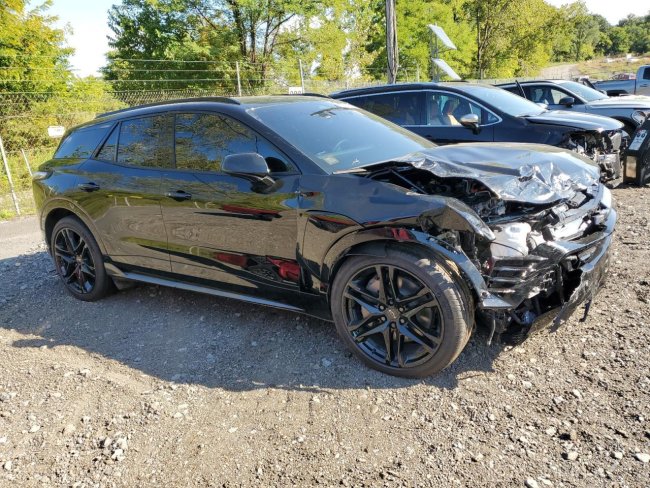Salvage 2025 Chevrolet Blazer Ss in Black
