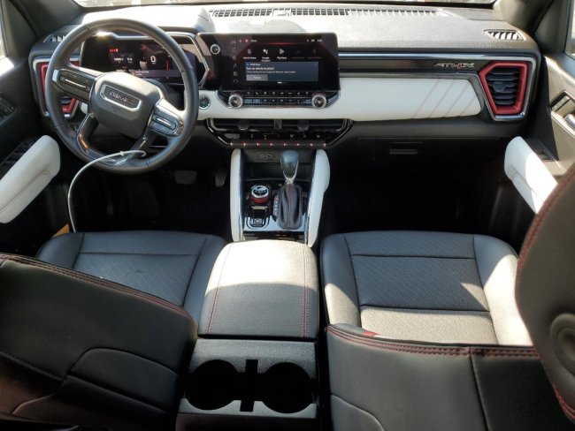 Salvage 2024 Gmc Canyon At4x in Silver