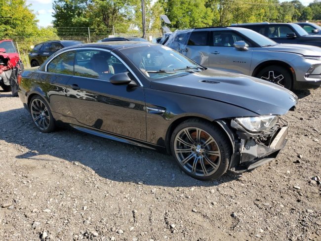 Salvage 2012 Bmw M3  in Black