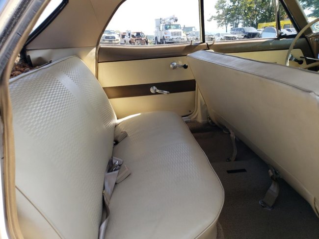 Salvage 1965 Chevrolet Corvair  in White