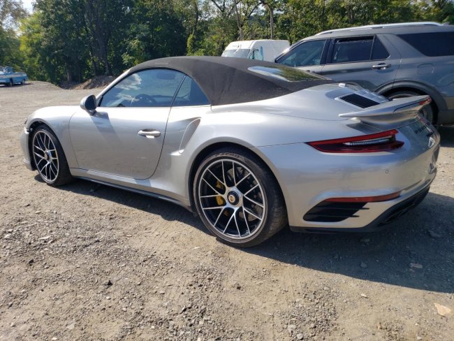 Salvage 2019 Porsche 911 Turbo in Silver