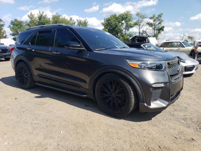 Salvage 2020 Ford Explorer Platinum in Gray