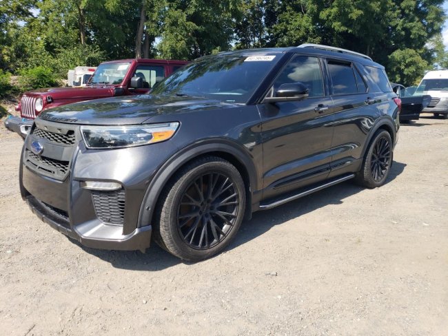 Salvage 2020 Ford Explorer Platinum in Gray
