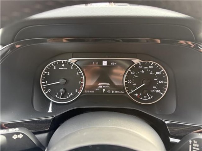 Salvage 2025 Nissan Pathfinder Sl in White